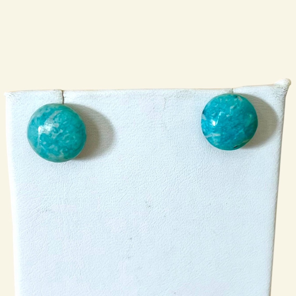 Elegant Round Turquoise Stud Earrings gold tone